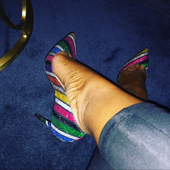 Meet your Posher, Shanise - Picture 2 of 7